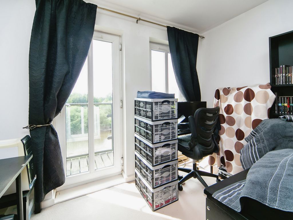 1 bed flat for sale in Saddlery Way, Chester CH1, £160,000