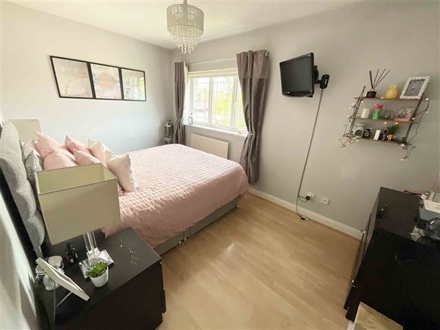 3 bed end terrace house for sale in Lyminton Lane, Treeton, Rotherham S60, £190,000