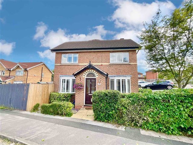 3 bed end terrace house for sale in Lyminton Lane, Treeton, Rotherham S60, £190,000