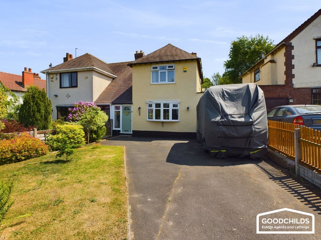 3 bed semi-detached house for sale in Ingram Road, Walsall WS3, £235,000