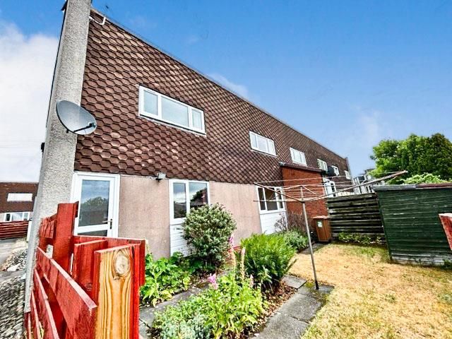 3 bed end terrace house for sale in Trenchard Place, Dunfermline KY12, £105,000