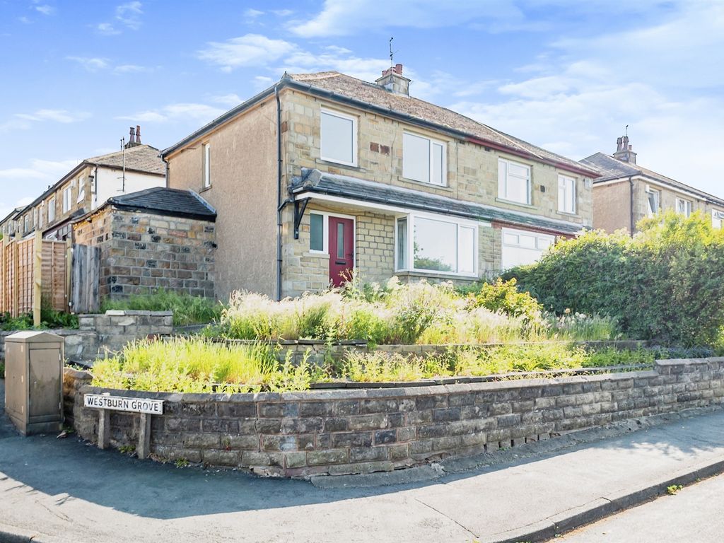 3 bed semi-detached house for sale in Westburn Avenue, Keighley BD22, £178,000