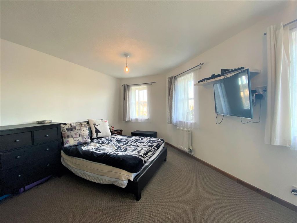 2 bed town house for sale in Boynton Road, Western Park, Leicester LE3, £190,000