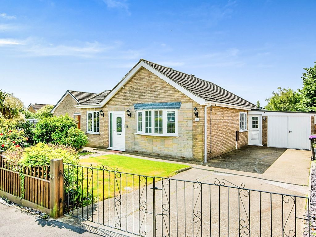 3 bed detached bungalow for sale in Dawson Drive, Burgh Le Marsh, Skegness PE24, £260,000