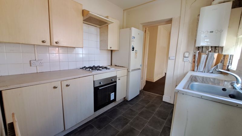 3 bed flat for sale in Axbridge Gardens, Grainger Park, Newcastle Upon Tyne NE4, £40,000