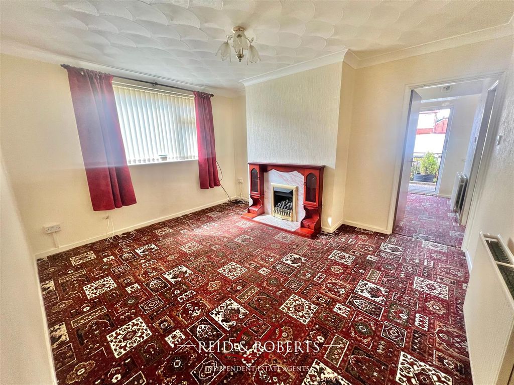 2 bed flat for sale in Park Street, Wrexham LL11, £110,000