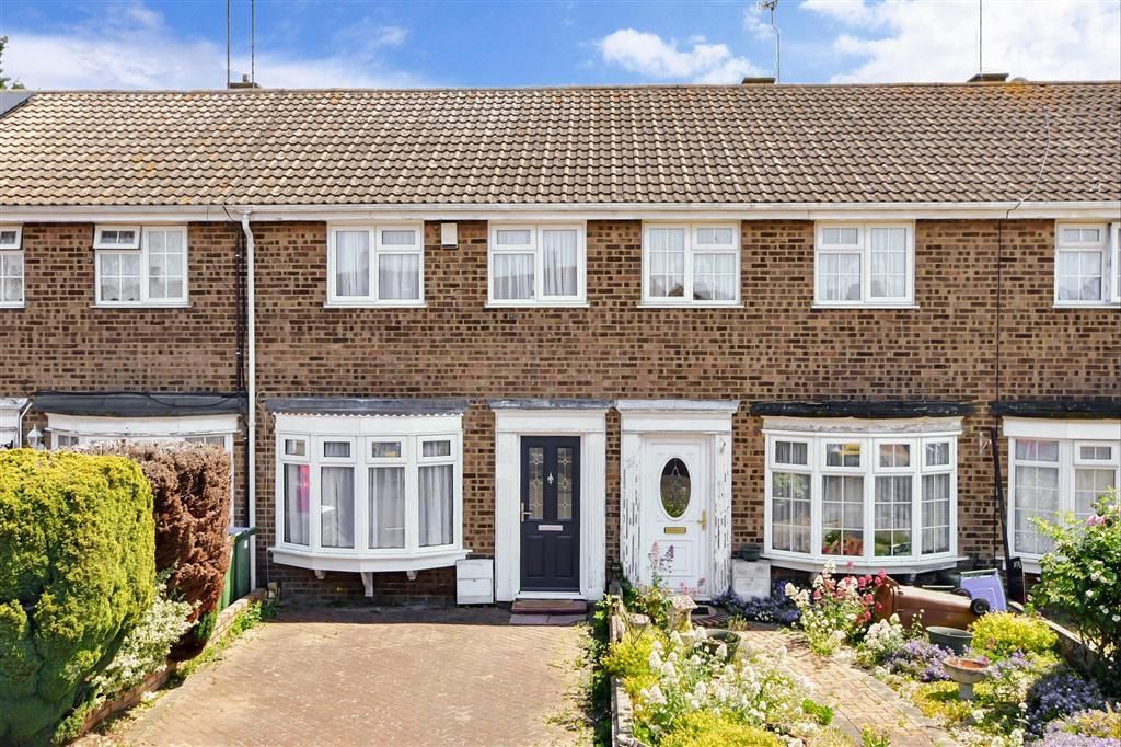 2 bed terraced house for sale in Leycroft Gardens, Slade Green, Kent DA8, £300,000