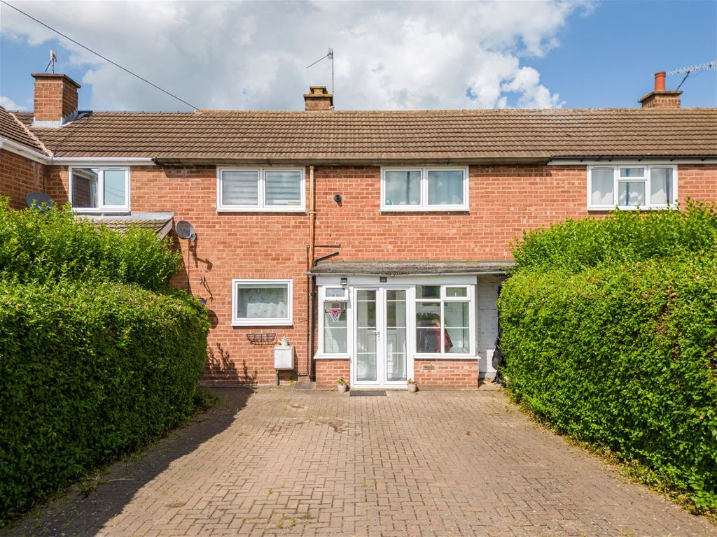 2 bed terraced house for sale in Catherine Close, Bromsgrove B60, £200,000