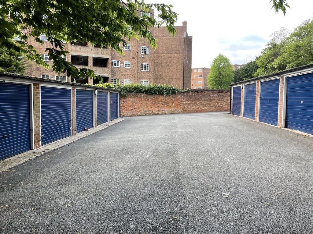 2 bed flat for sale in Michael Court, 115 Bristol Rod, Edgbaston, Birmingham B5, £175,000