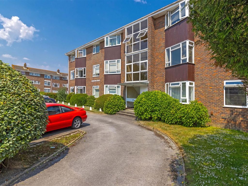 2 bed flat for sale in Hamilton Court, Drake Avenue, Goring-By-Sea, Worthing BN12, £240,000