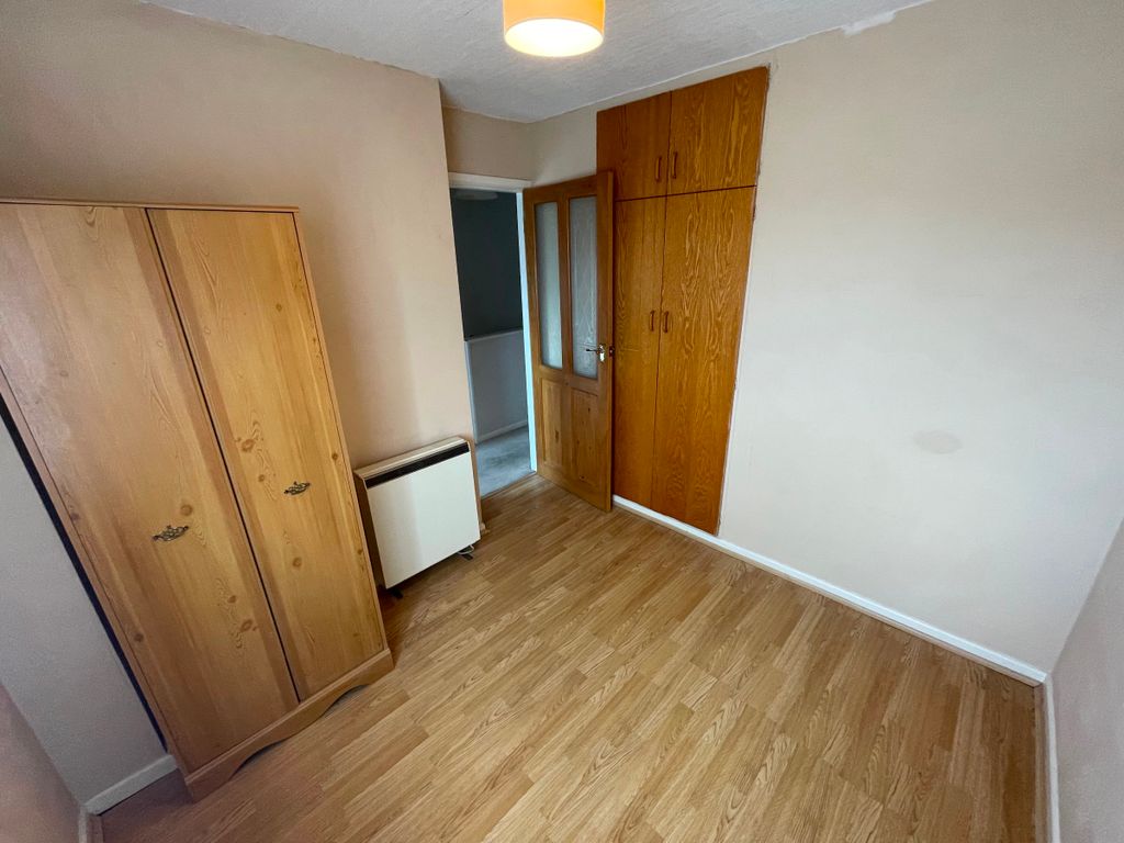 3 bed semi-detached house for sale in Moor Close, Lancaster LA1, £160,000