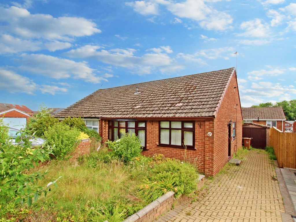 2 bed bungalow for sale in Rothesay Close, St Helens WA11, £140,000