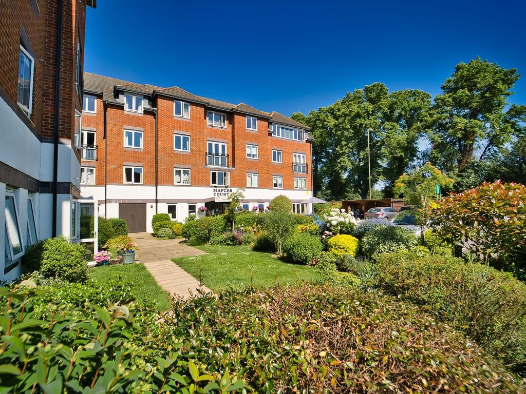 1 bed property for sale in Maples Court, Bedford Road, Hitchin SG5, £159,000