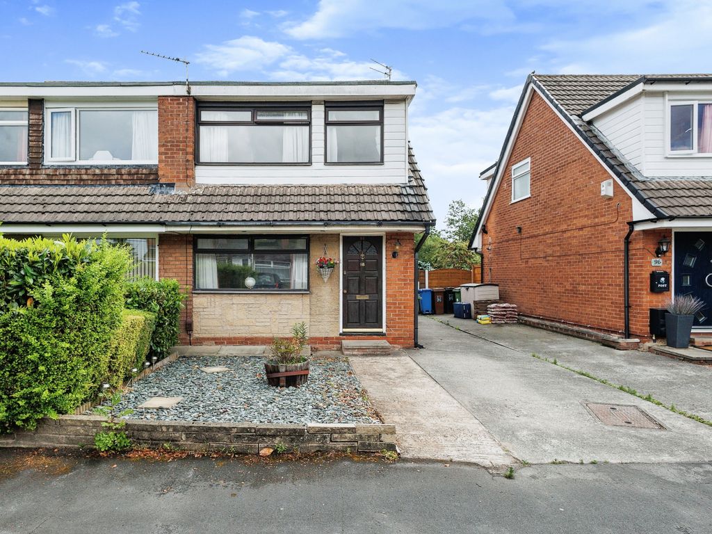 3 bed semi-detached house for sale in Olwen Crescent, Reddish, Stockport, Greater Manchester SK5, £177,500