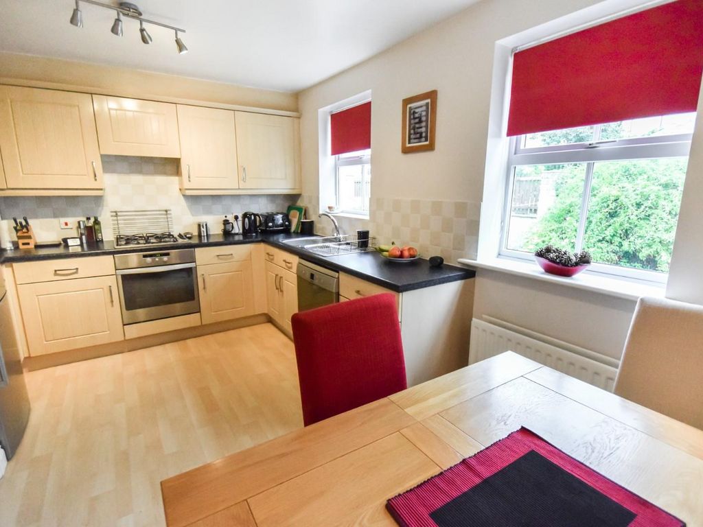 3 bed town house for sale in The Armitage, East Morton, Keighley BD20, £250,000