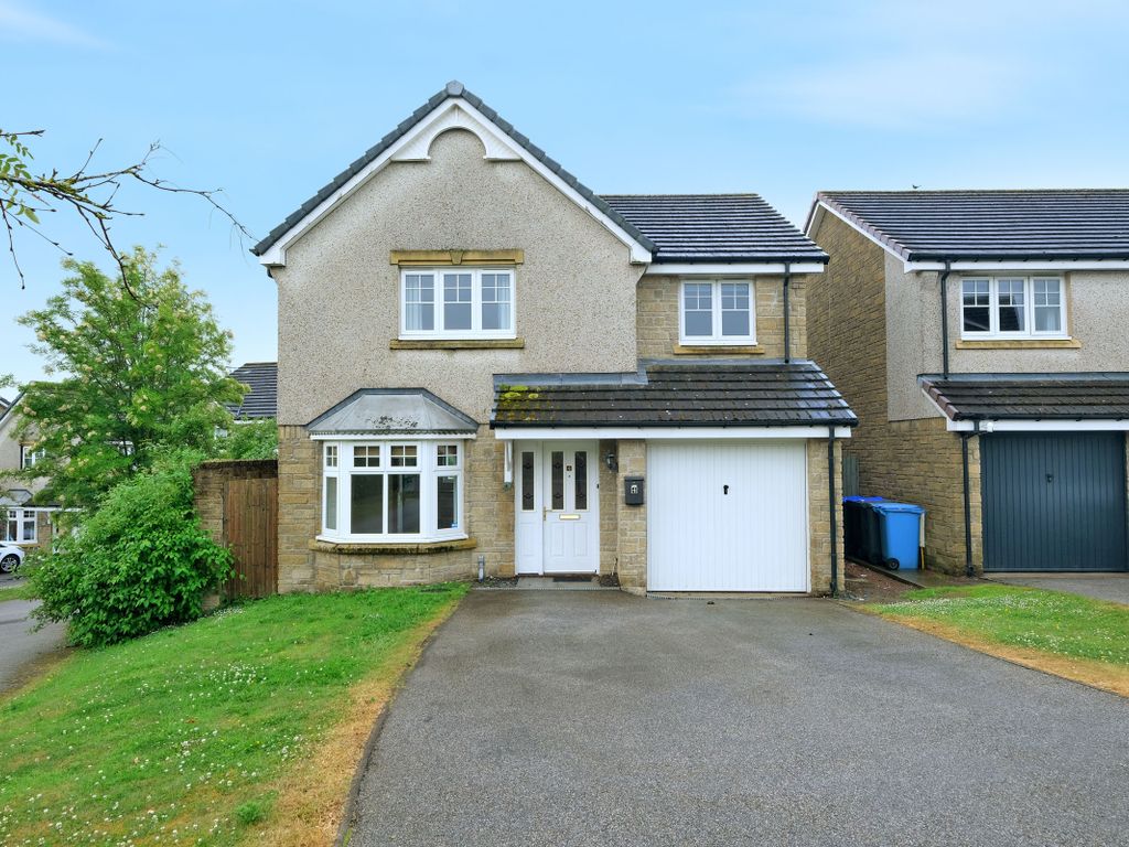 4 bed detached house for sale in Green Way, Oldmeldrum AB51, £260,000