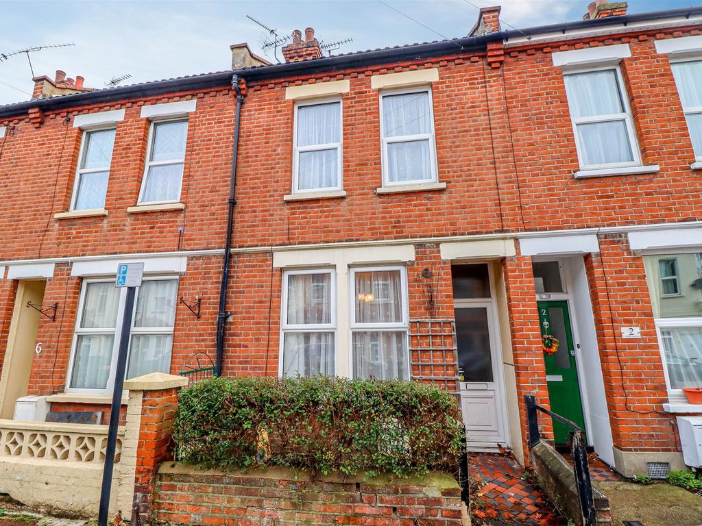 3 bed terraced house for sale in Wallis Avenue, Southend-On-Sea SS2, £240,000