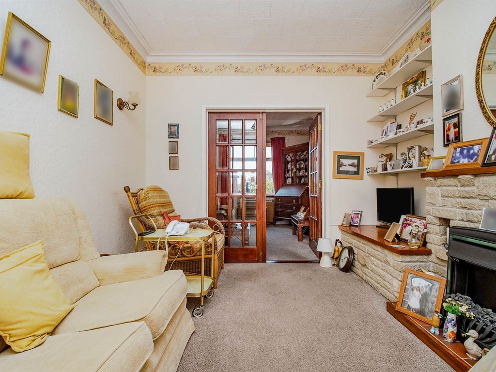3 bed terraced house for sale in Portland Road, Wyke Regis, Weymouth DT4, £220,000