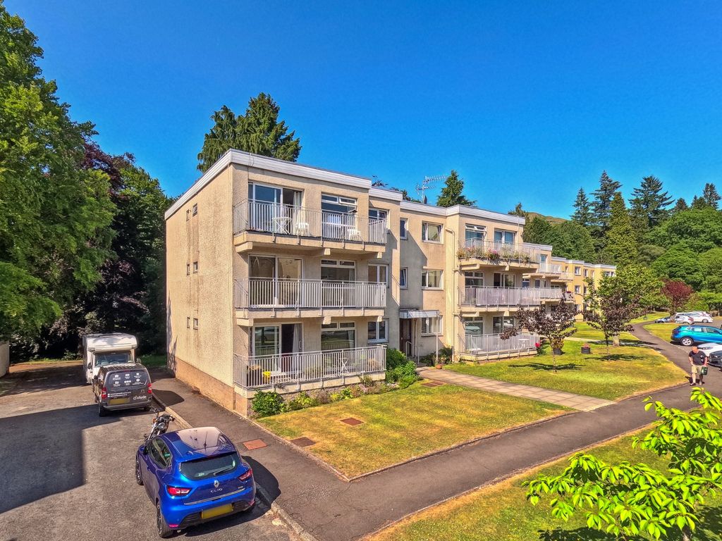 3 bed flat for sale in Netherblane, Blanefield, Stirlingshire G63, £155,000