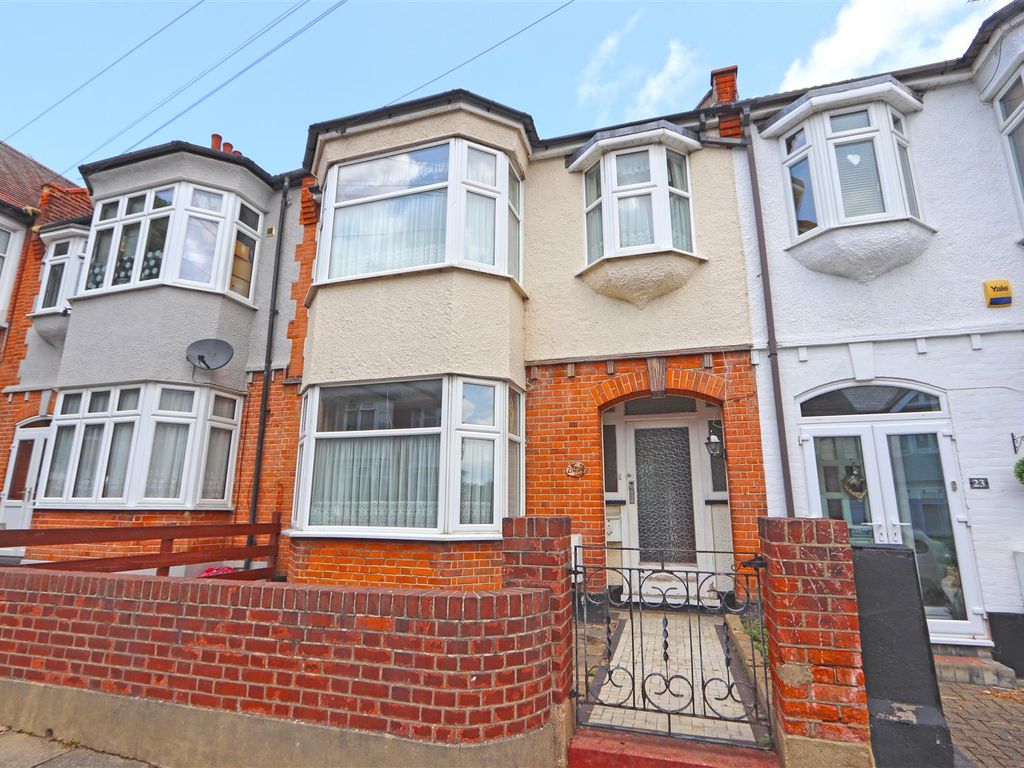 3 bed terraced house for sale in Portland Avenue, Southend-On-Sea SS1, £325,000