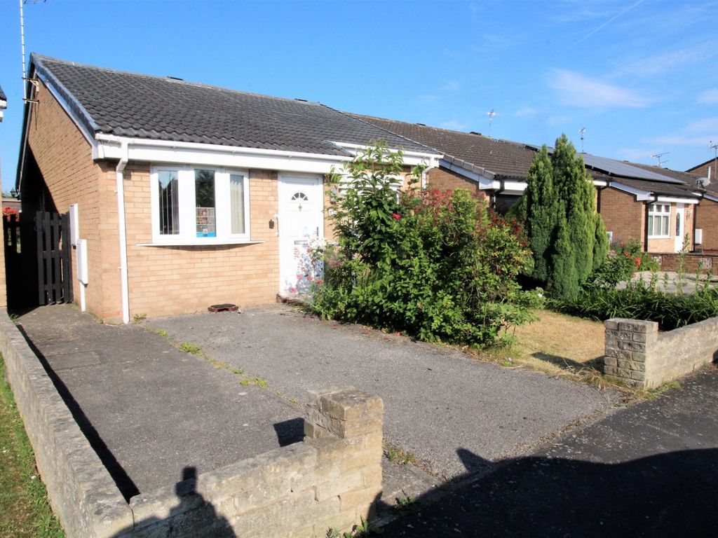 3 bed bungalow for sale in Arden Gate, Balby, Doncaster DN4, £160,000