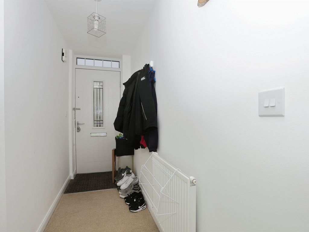 2 bed terraced house for sale in Bartlett Drive, Peterborough PE2, £170,000