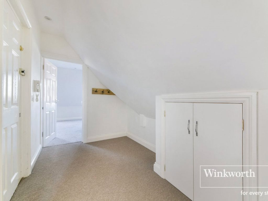 1 bed flat for sale in Langley Road, Beckenham BR3, £260,000