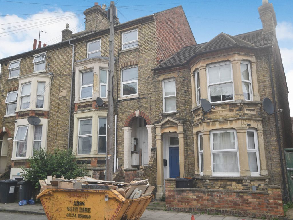 1 bed flat for sale in Western Street, Bedford, Bedfordshire MK40, £95,000