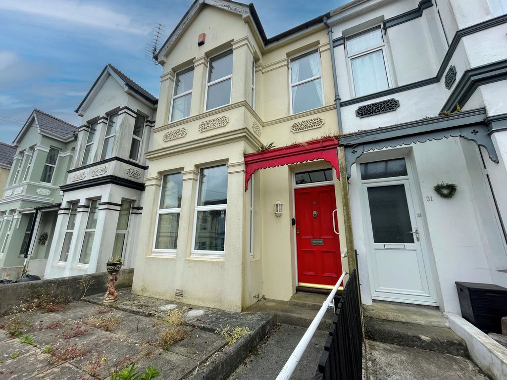 3 bed terraced house for sale in Clarence Road, Torpoint, Cornwall PL11, £195,000