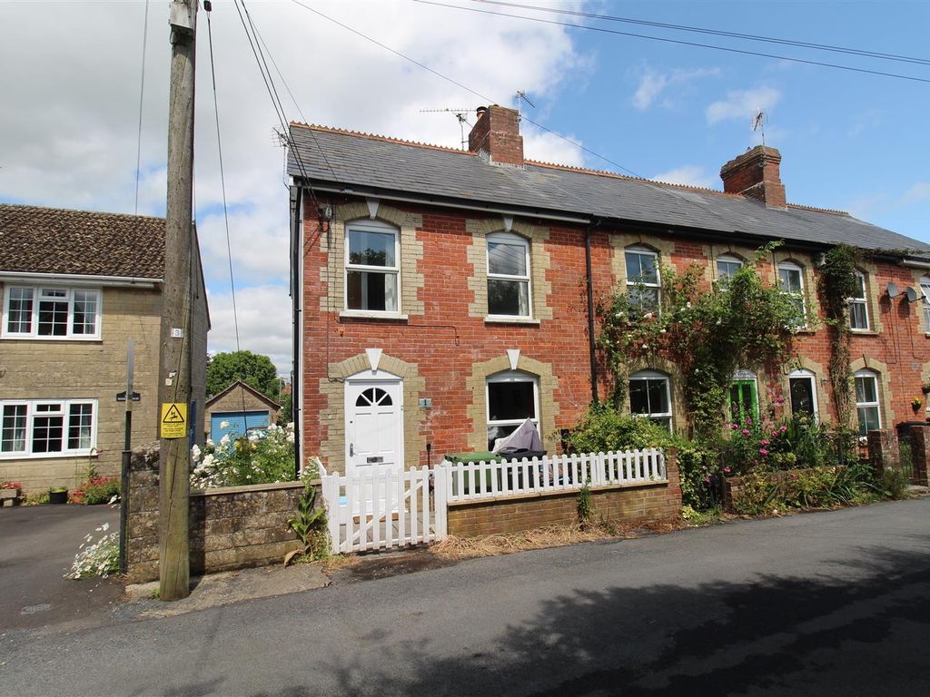 3 bed property for sale in Silver Street, Misterton, Crewkerne TA18, £260,000