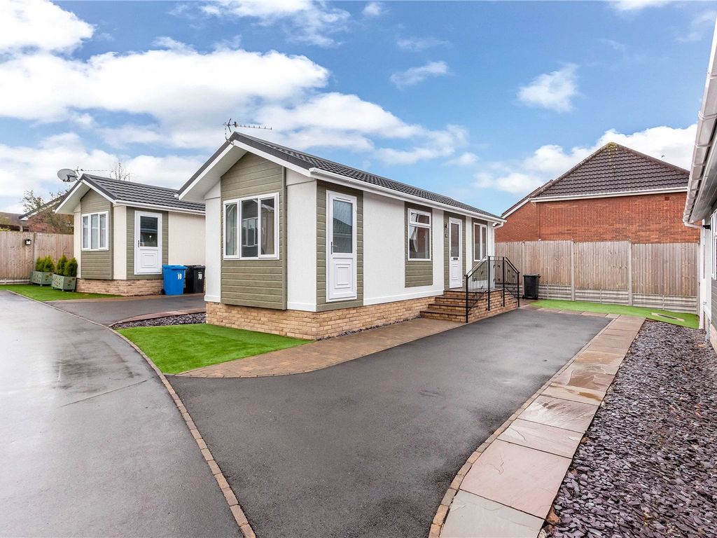1 bed bungalow for sale in Featherstone Park, New Road, Featherstone, Wolverhampton WV10, £120,000