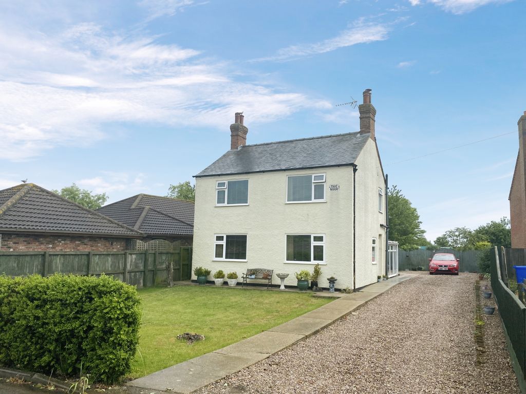 3 bed detached house for sale in Chapel Road, Old Leake, Boston PE22, £270,000