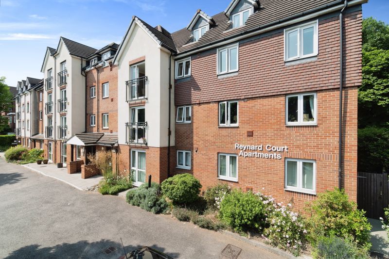 1 bed flat for sale in Reynard Court, Purley CR8, £140,000