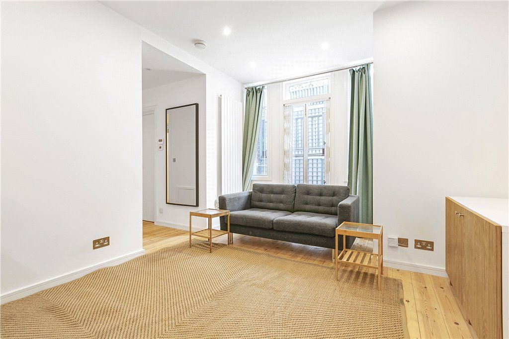 1 bed flat for sale in Christchurch Road, London SW2, £280,000