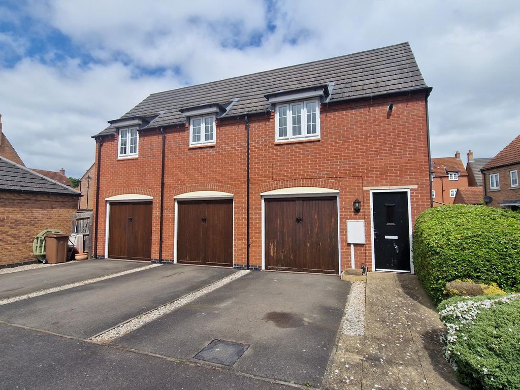 2 bed detached house for sale in Turnberry Close, Greylees NG34, £155,000