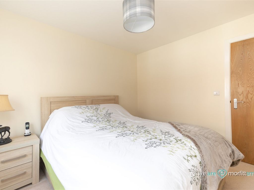 2 bed flat for sale in High Street, Eckington, Sheffield S21, £139,950
