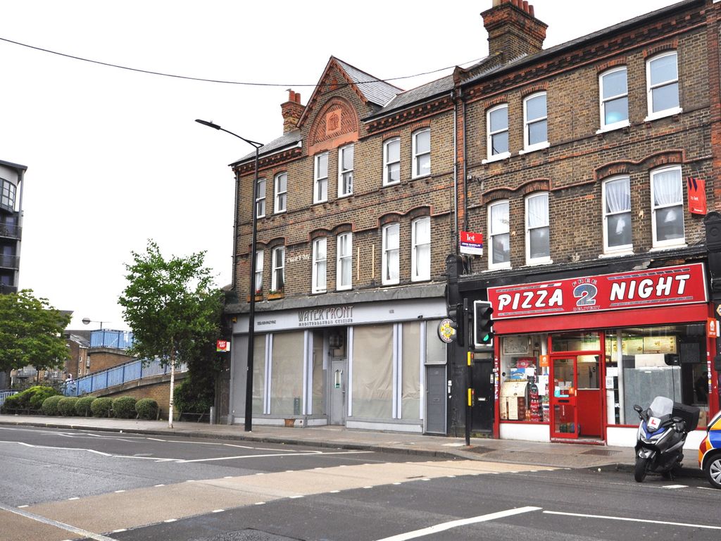Commercial property for sale in Harrow Road, London W10, £290,000