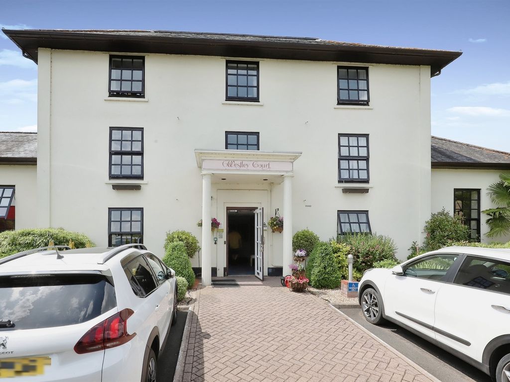 1 bed flat for sale in Austcliffe Lane, Cookley, Kidderminster DY10, £70,000