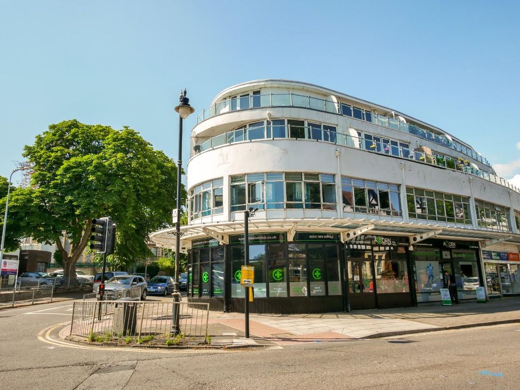 1 bed flat for sale in Llofft Washington, Stanwell Road, Penarth CF64, £180,000