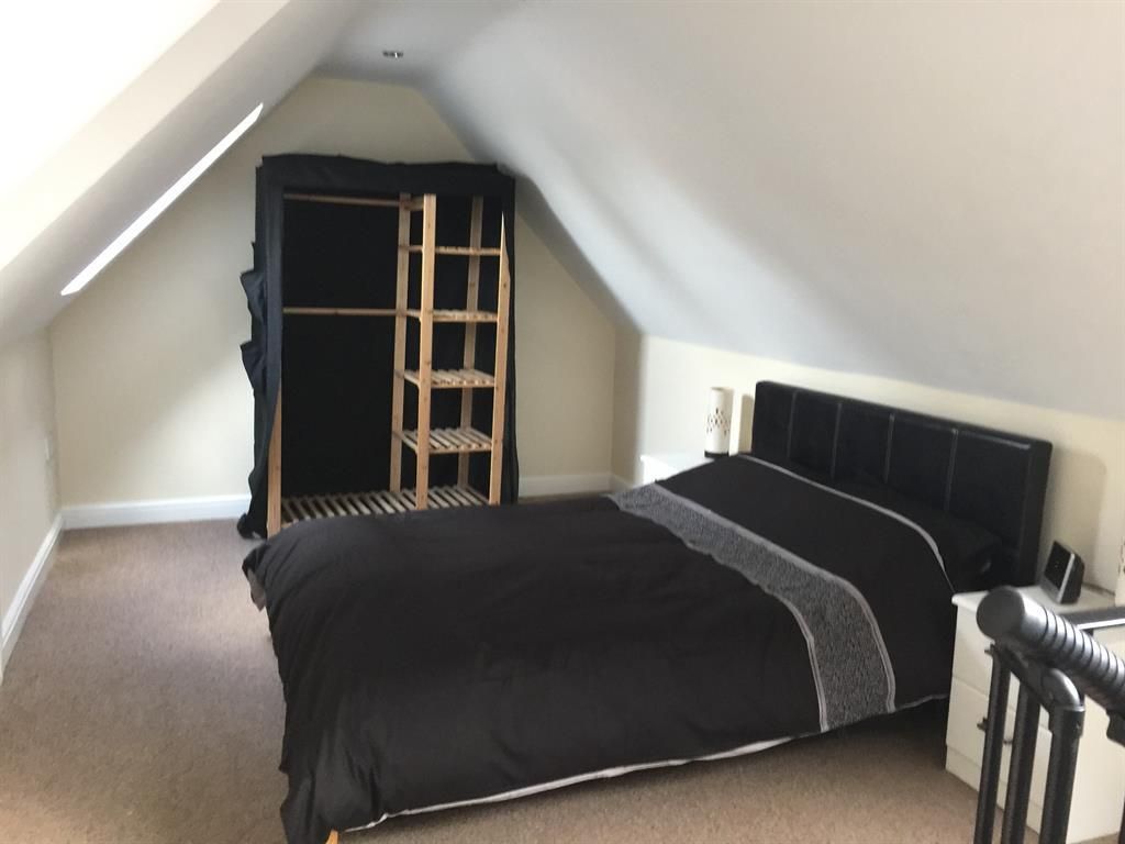 1 bed flat for sale in Market Place, Bawtry, Doncaster DN10, £95,000