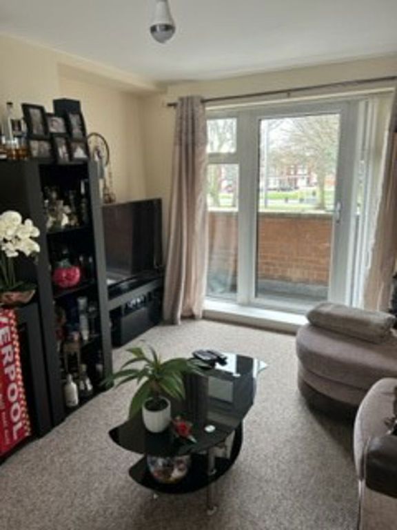 2 bed flat for sale in Muirhead Avenue, Liverpool L13, £70,000