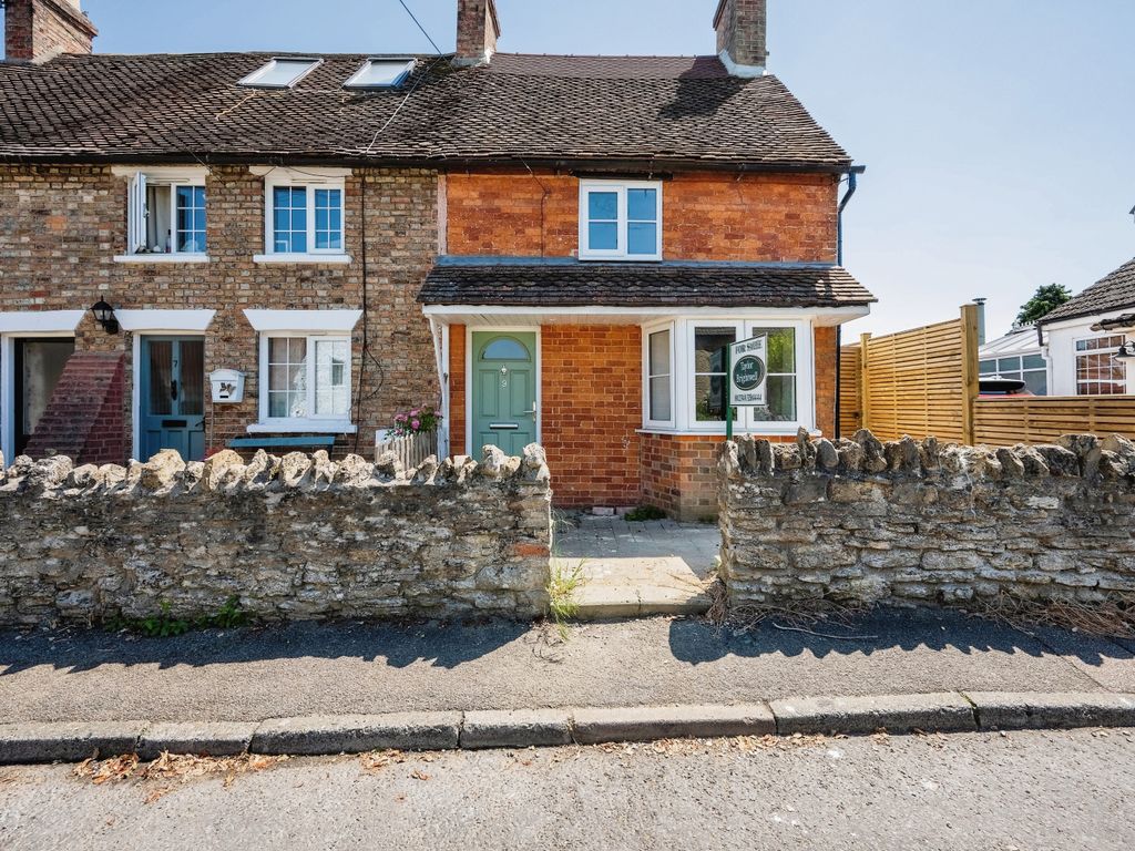 2 bed cottage for sale in Silver Street, Stevington, Bedford, Bedfordshire MK43, £269,950