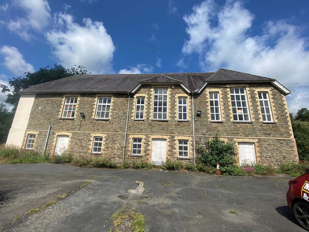 Detached house for sale in Marble Terrace, Llandysul SA44, £139,000
