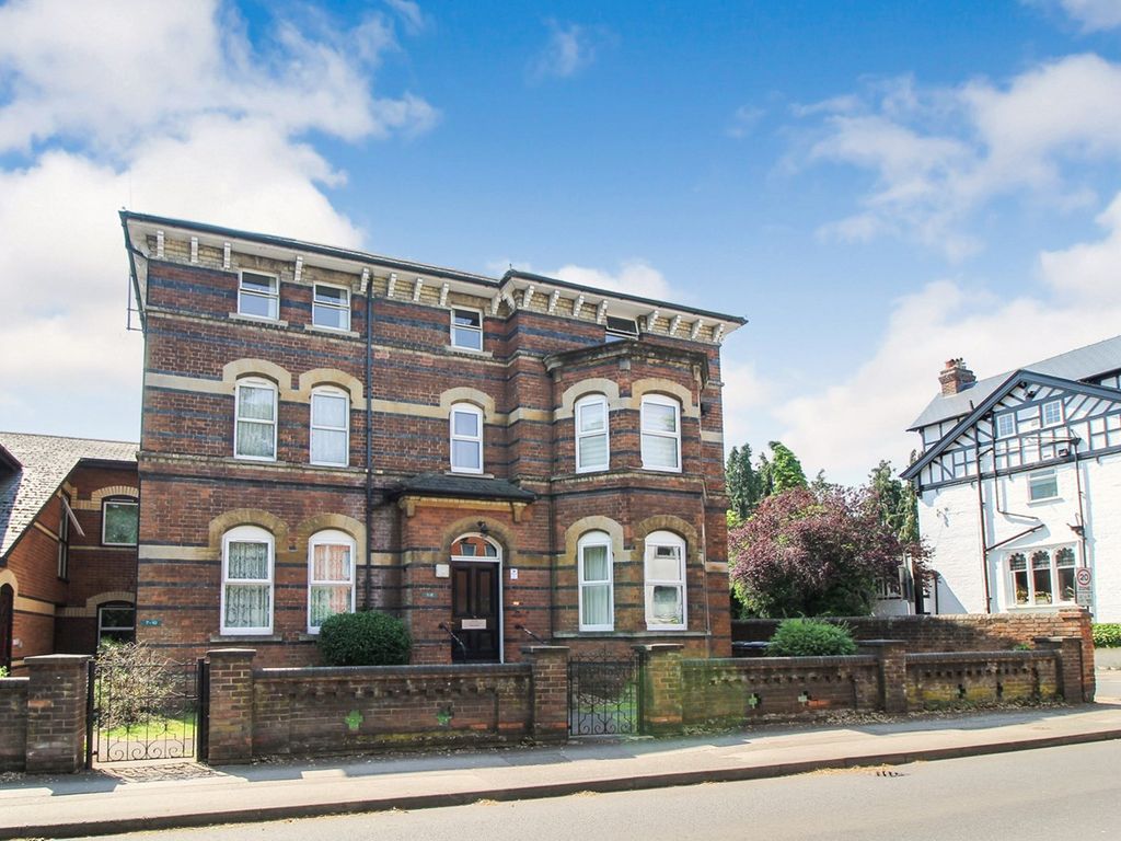 2 bed property for sale in Tilehurst Road, Reading RG1, £125,000