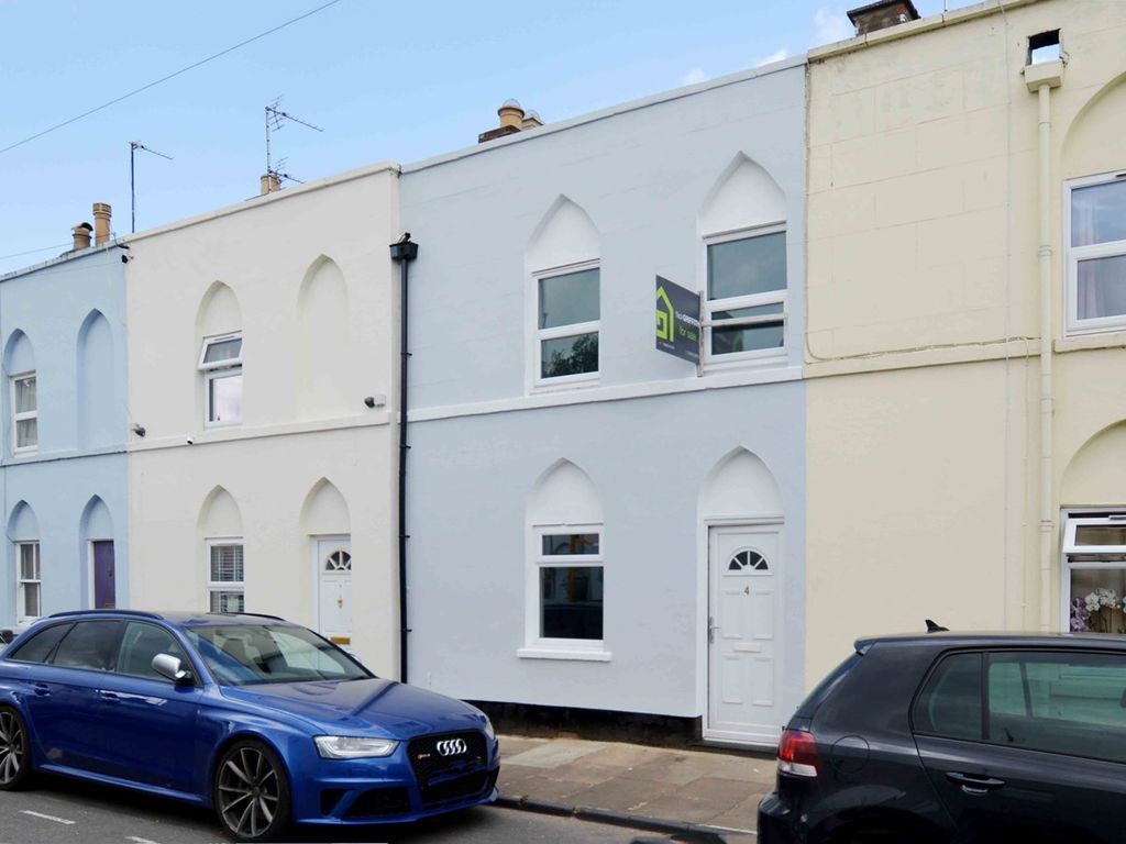 2 bed terraced house for sale in Queens Retreat, Cheltenham GL51, £275,000