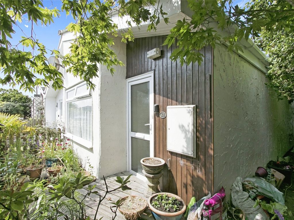 2 bed bungalow for sale in Ellen Close, Mount Hawke, Truro, Cornwall TR4, £190,000