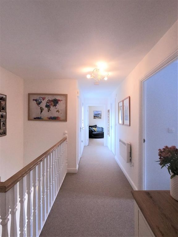 1 bed flat for sale in Barley Leaze, Allington, Chippenham SN14, £165,000