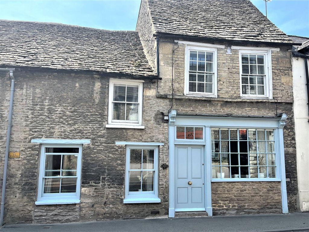 1 bed flat for sale in Back Lane, Fairford, Gloucestershire GL7, £149,500