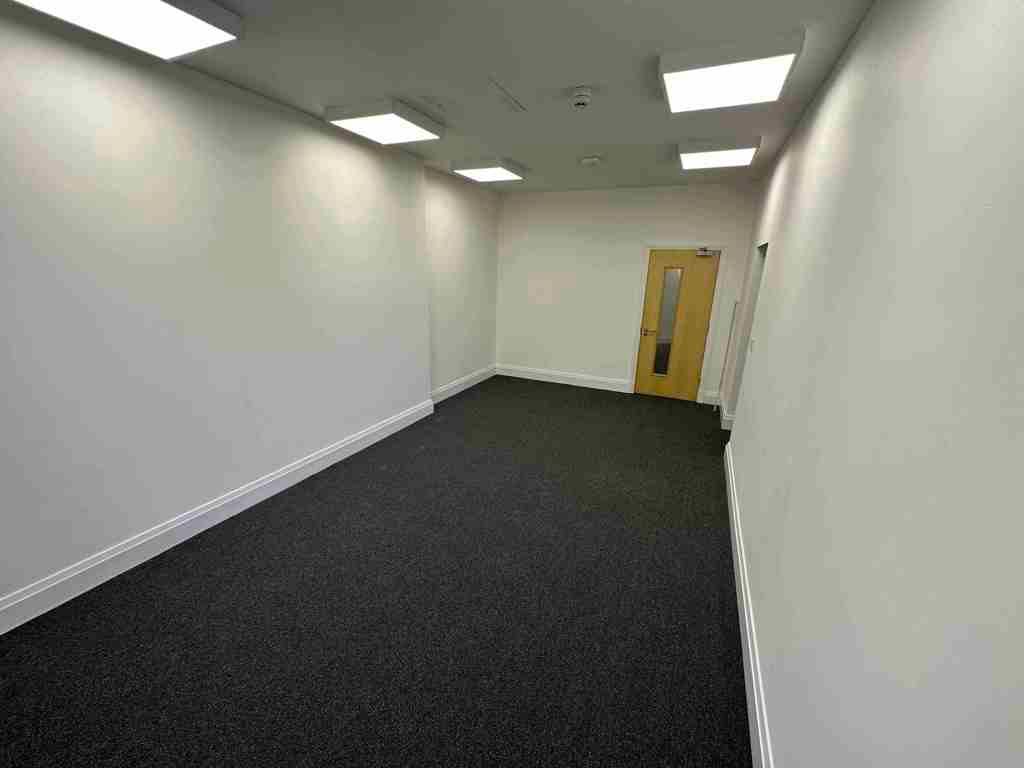 Office for sale in Unit 1 Linden House, 49 Albert Road, Colne, Lancashire BB8, £195,000