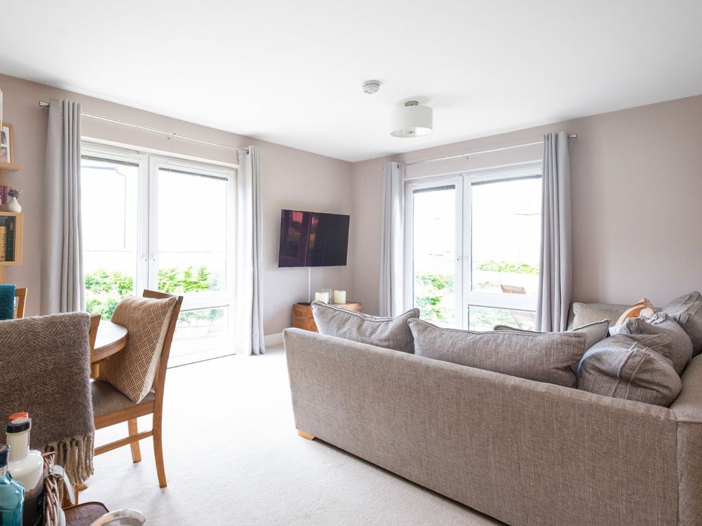 2 bed flat for sale in Lowrie Gait, South Queensferry EH30, £240,000